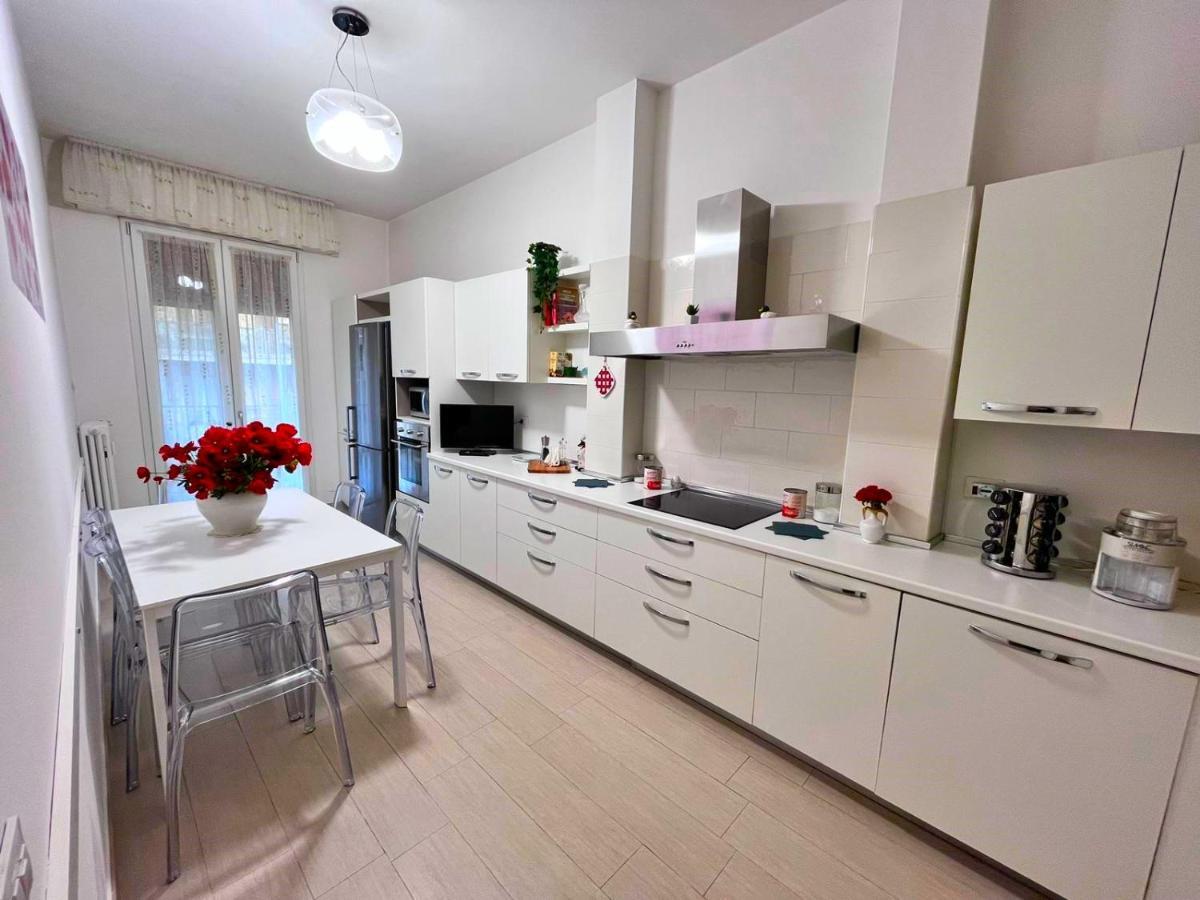 Modern River House Apartment Флоренция Екстериор снимка