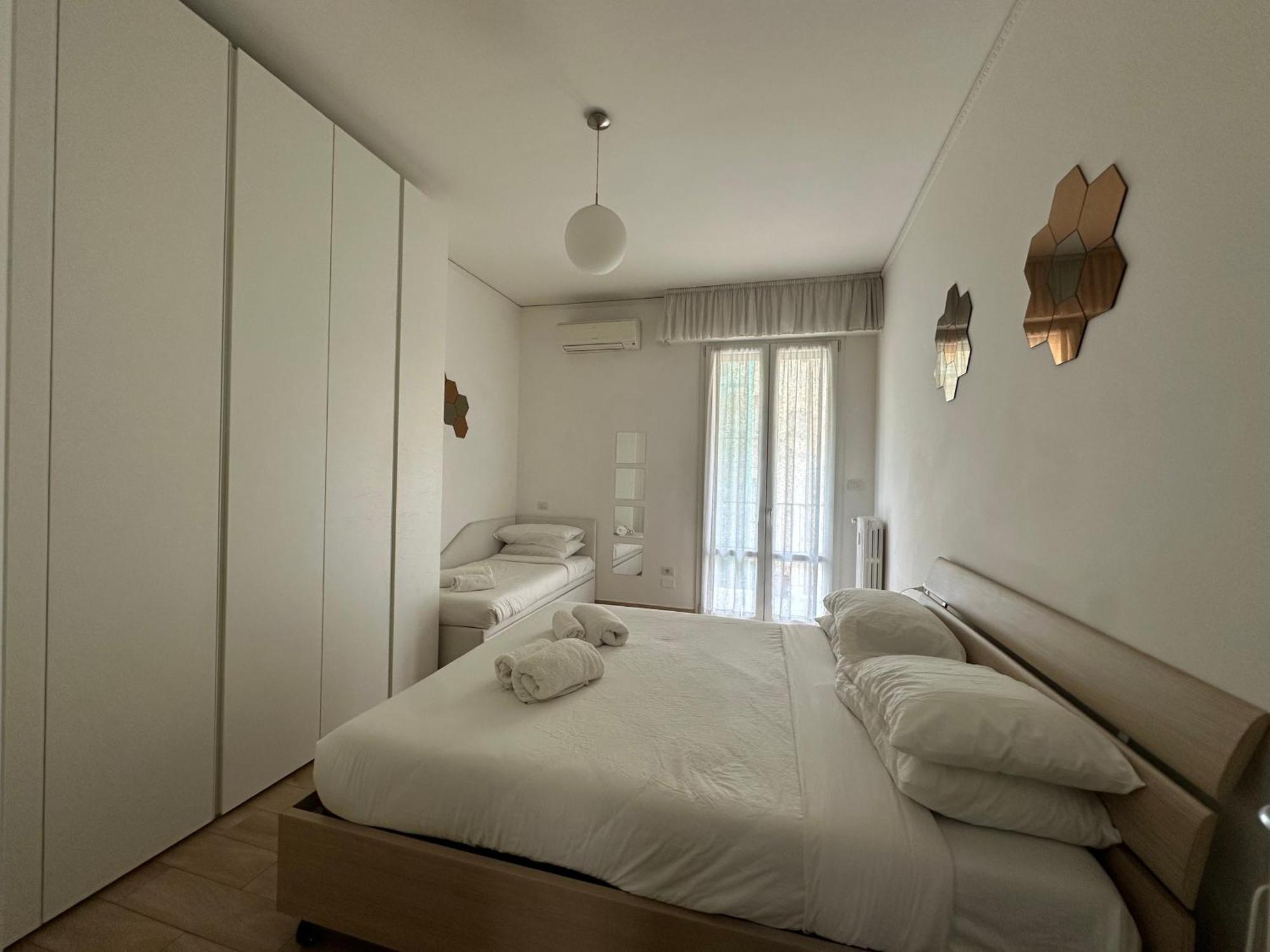 Modern River House Apartment Флоренция Екстериор снимка